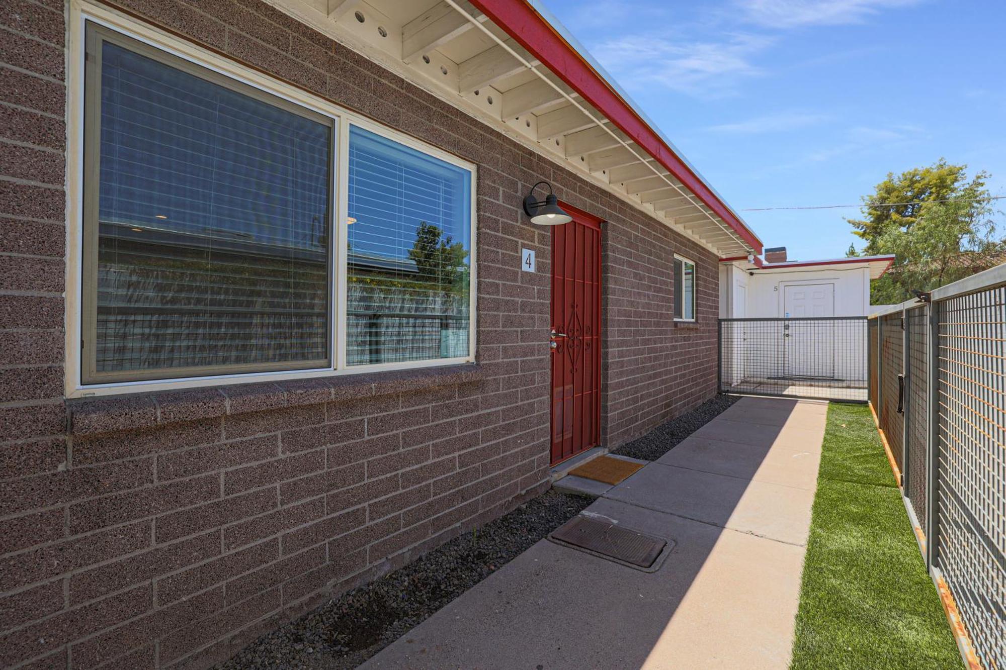 Larocco On Turney Biltmore Phoenix Exterior photo